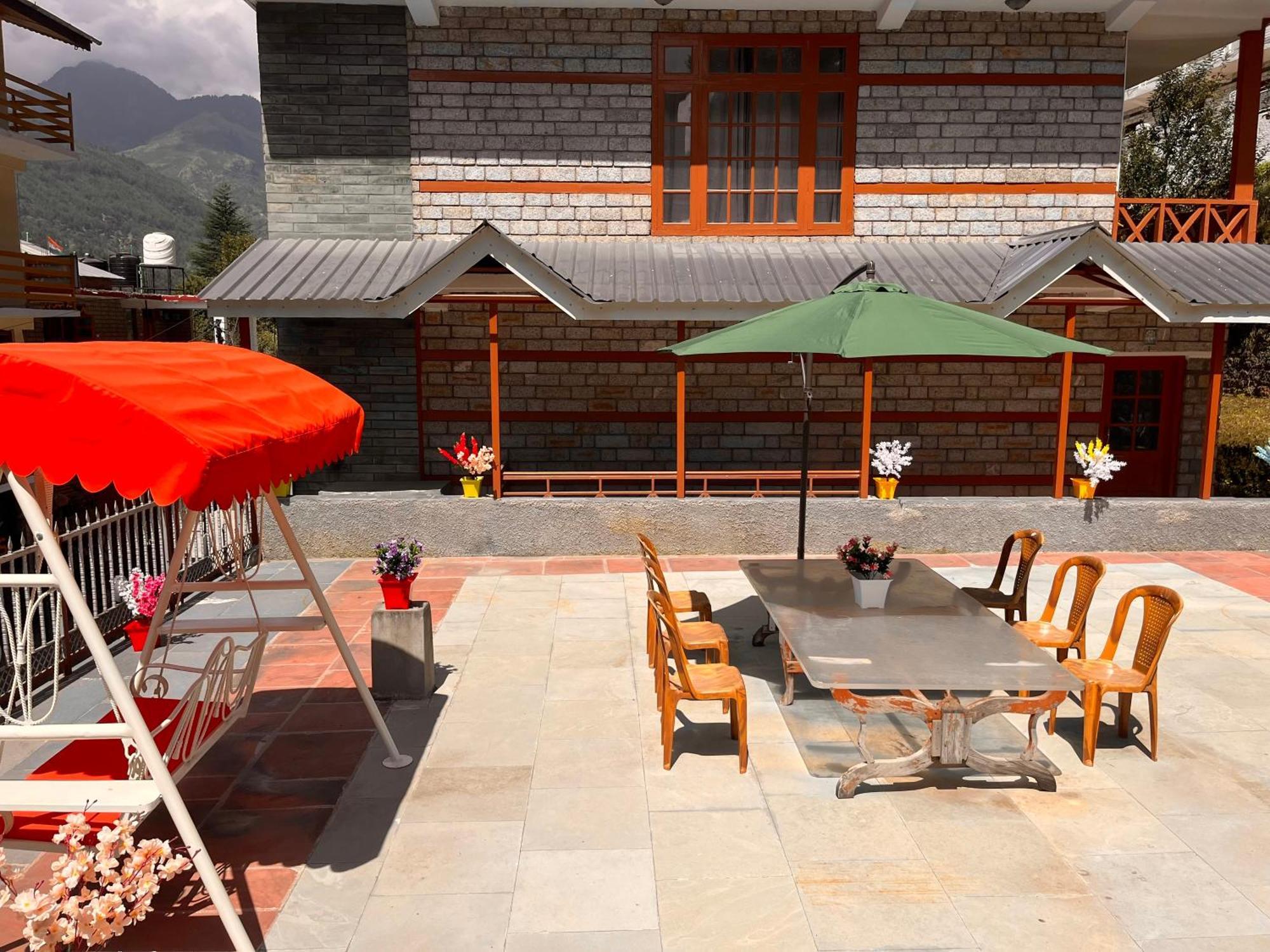 The Sita Classic - Selling In Hotel Manali (Himachal Pradesh)